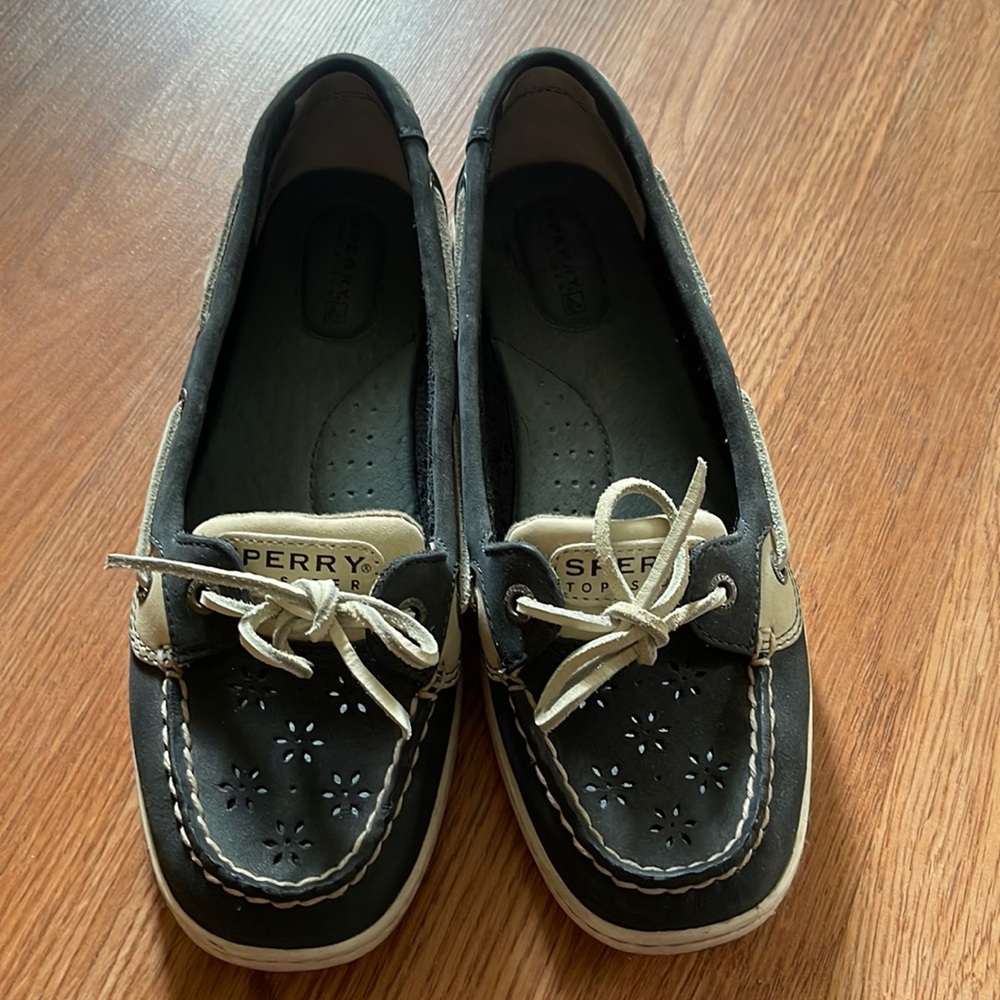 Sperry boat shoes